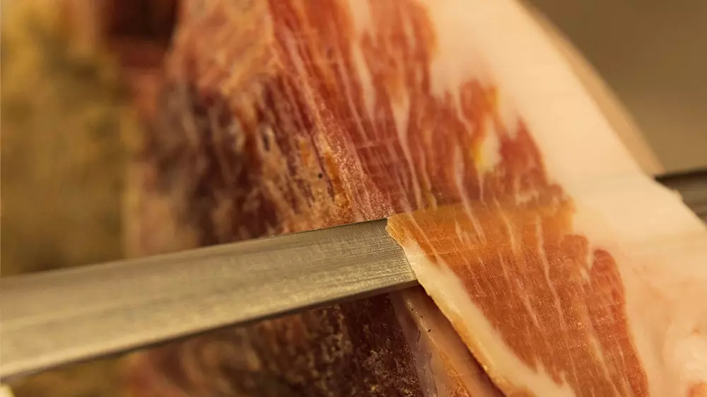 Prosciutto al coltello