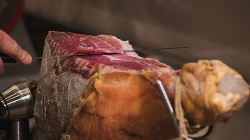 PROSCIUTTO AL COLTELLO